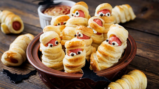 Spooky and Delicious: Fun Culinary Activities for Kids During Halloween